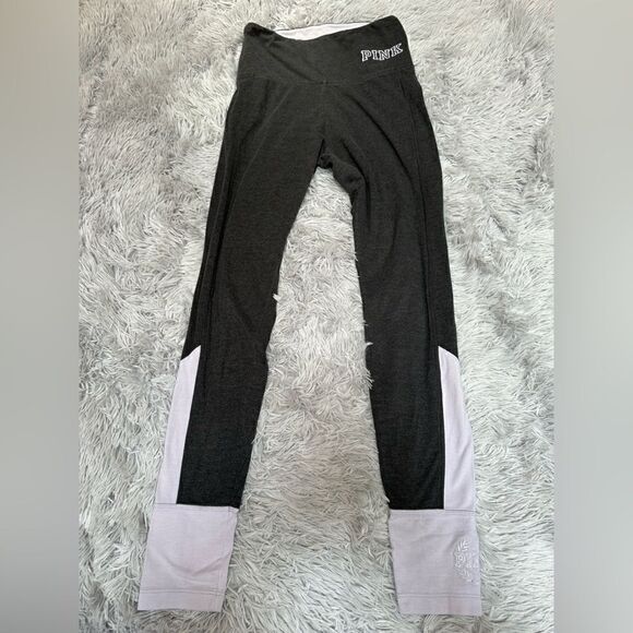 Victoria Secrets Pink Woman’s Leggings - Picture 1 of 5